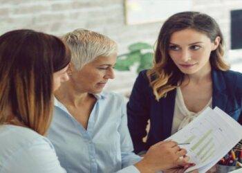 8 reasons you need to work on your communication skills